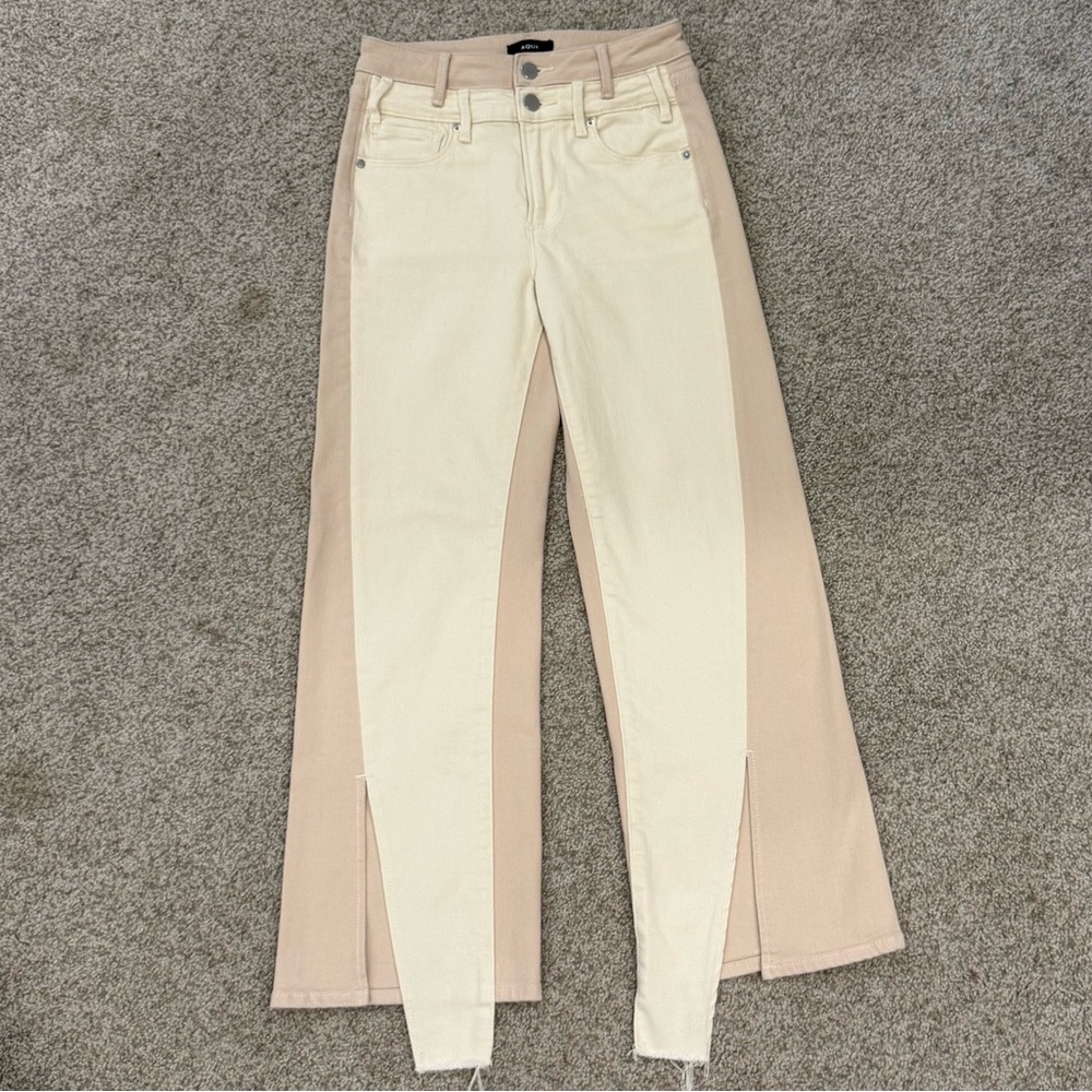 Aqua by Bloomingdale’s Two-Tone Cream and Tan Women Jeans